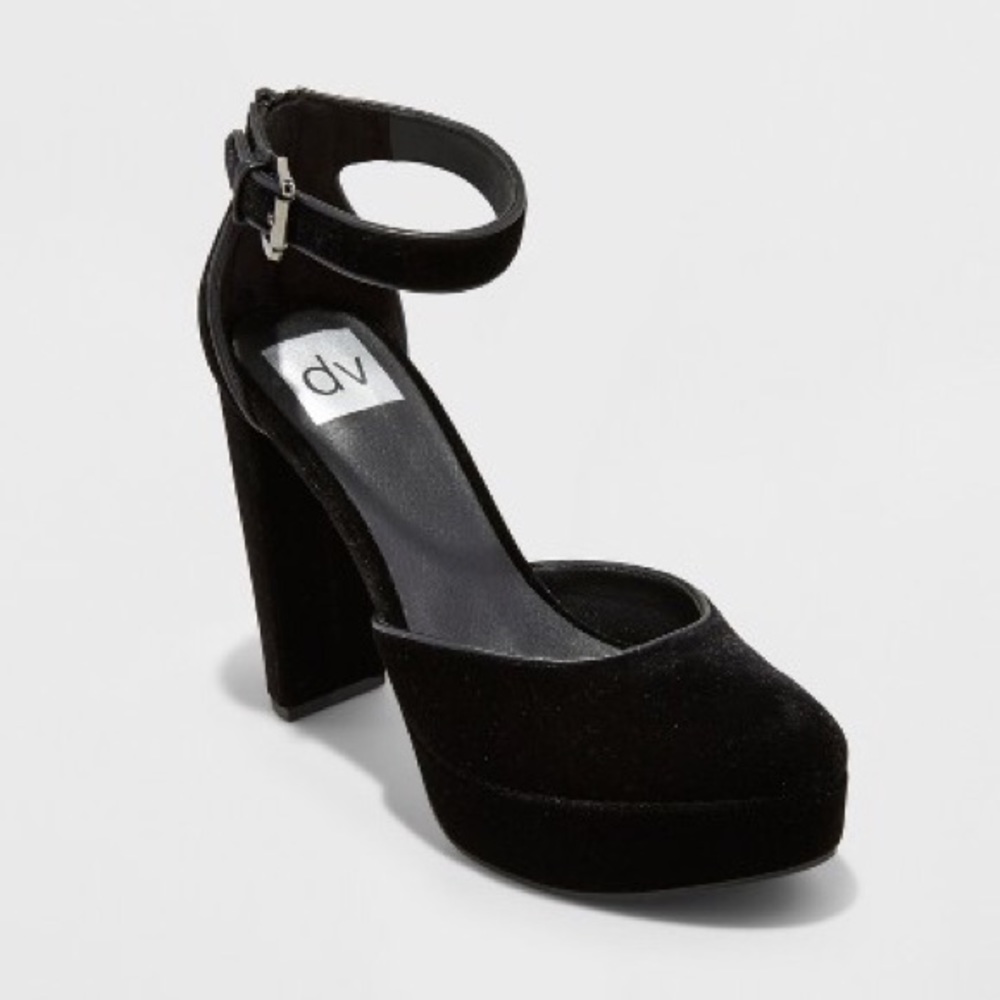 🖤DV Target Velvet Platform Heel🖤